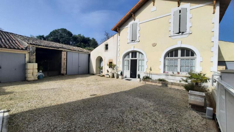 Maison - 76 m² - 4 pièces