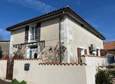 Maison - 104 m² - 5 pièces