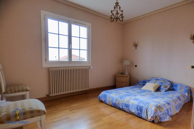 Maison - 155 m² - 6 pièces