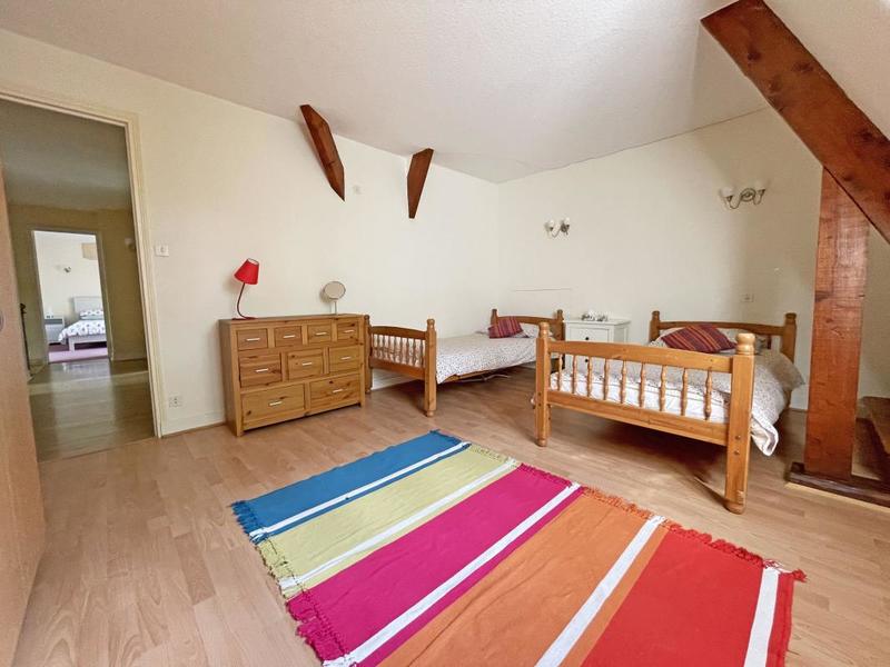 Maison - 175 m² - 6 pièces