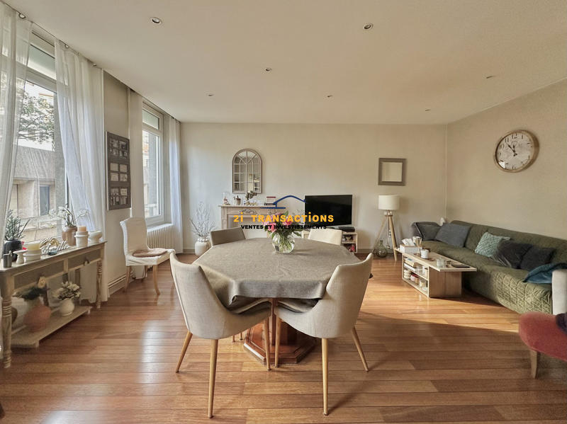 Appartement - 94 m² - 3 pièces