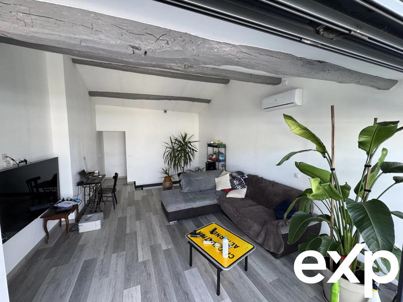 Maison traditionnelle - 84 m² - 4 pièces