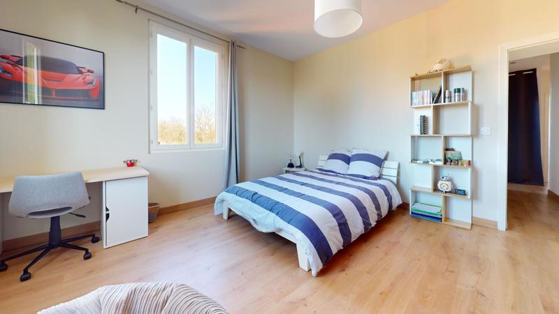 Appartement - 132 m² - 4 pièces