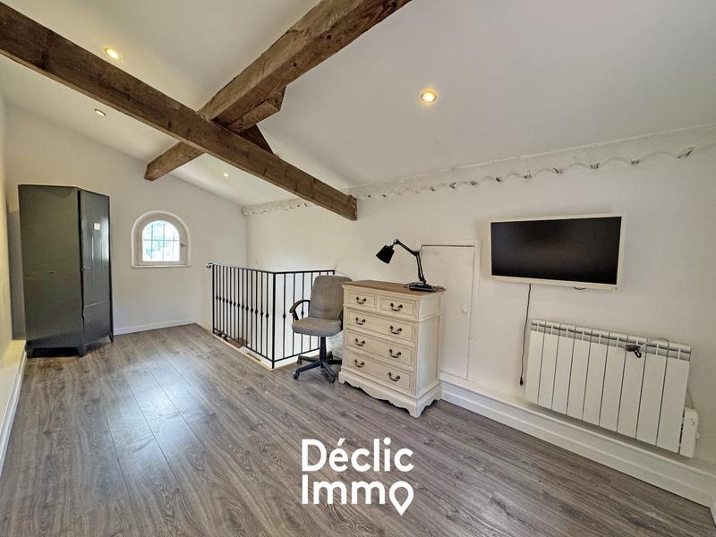 Maison - 190 m² - 8 pièces