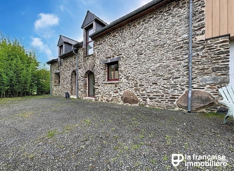 Maison - 100 m² - 4 pièces