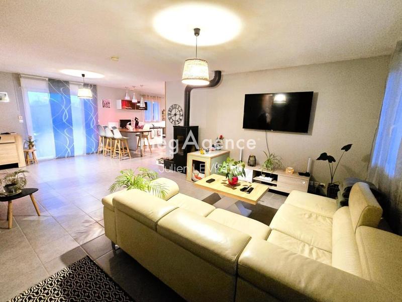 Maison - 152 m² - 6 pièces