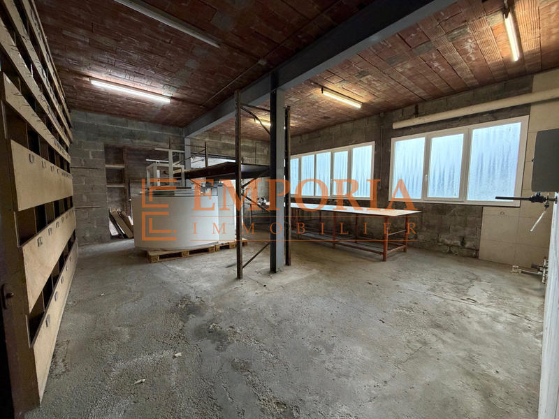 Local commercial - 100 m²