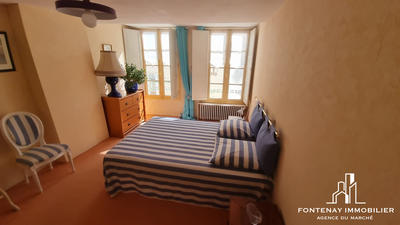 Maison ancienne - 178 m² - 8 pièces