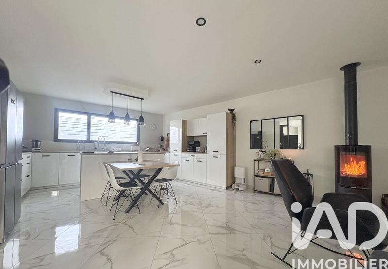 Maison - 150 m² - 6 pièces