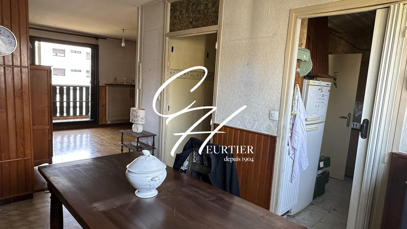 Appartement - 79 m² - 4 pièces