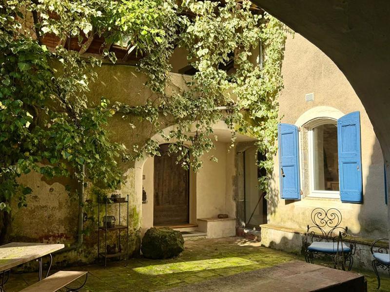 Mas - 523 m² - 15 pièces