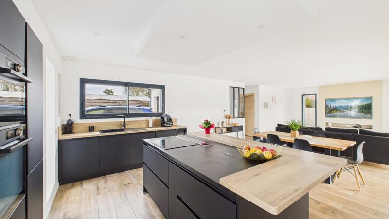 Villa - 160 m² - 5 pièces