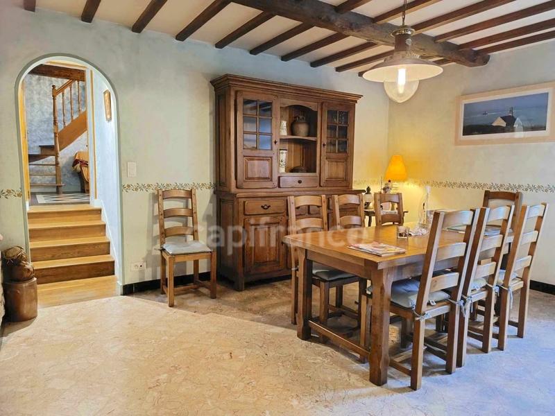 Maison - 124 m² - 7 pièces