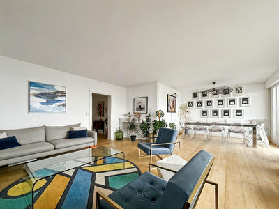 Appartement - 135 m² - 8 pièces