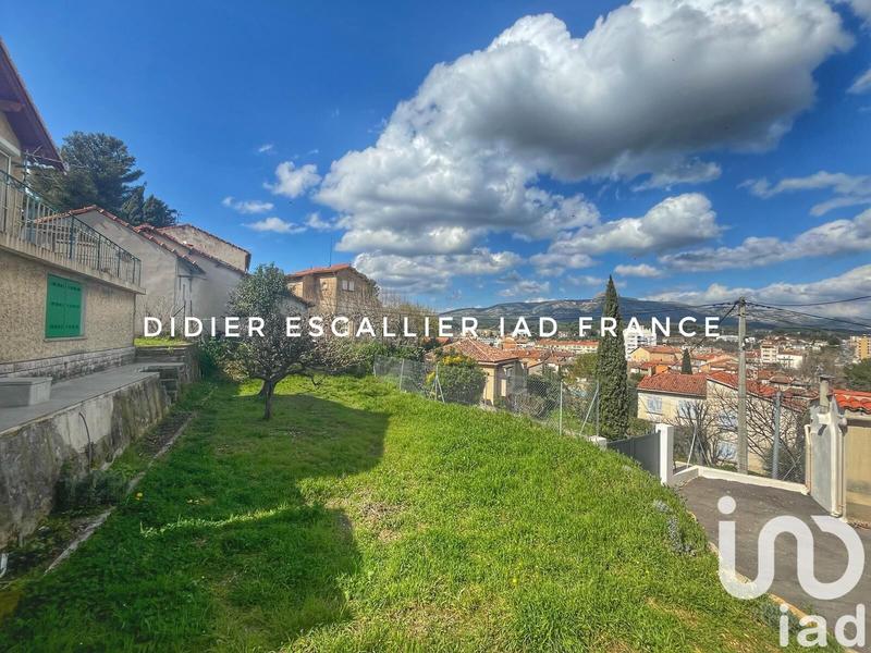 Maison - 84 m² - 4 pièces