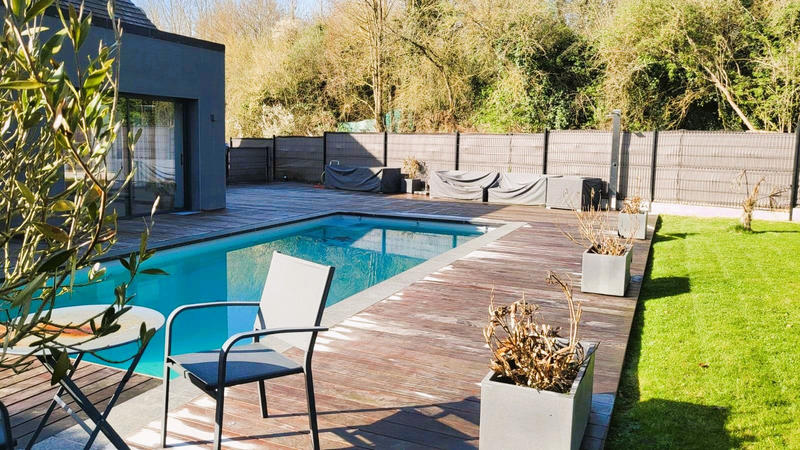 Maison - 185 m² - 5 pièces