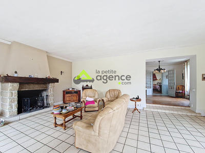 Maison - 190 m² - 7 pièces