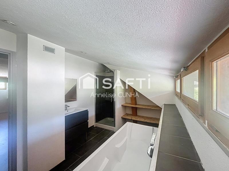 Maison - 157 m² - 6 pièces