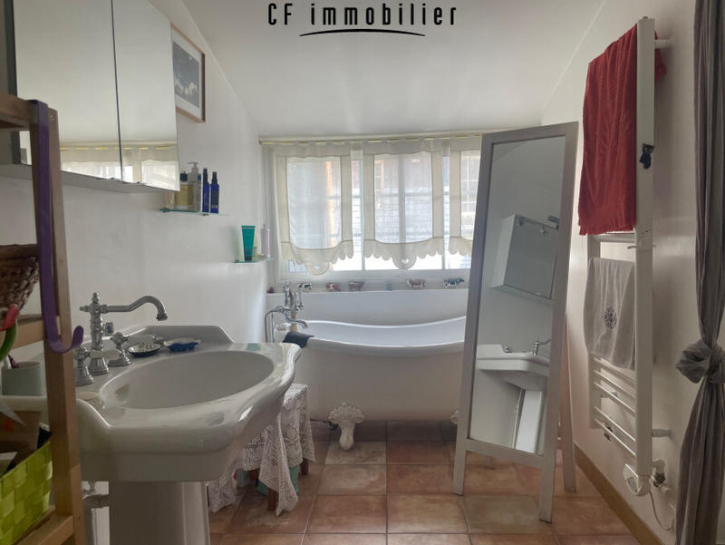 Maison - 123 m² - 4 pièces