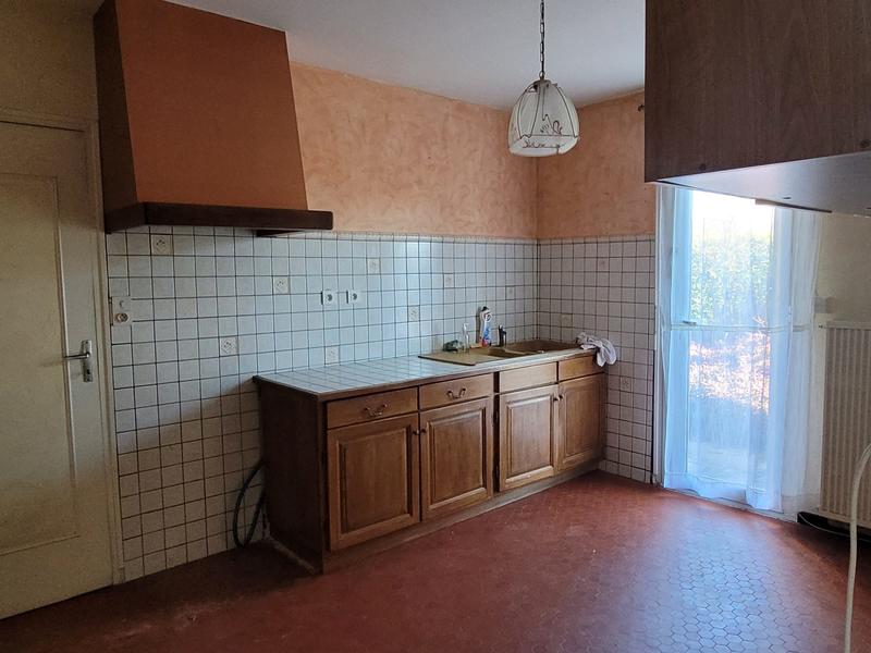 Maison - 99 m² - 5 pièces