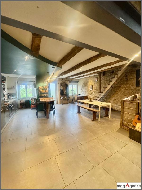 Maison - 107 m² - 4 pièces