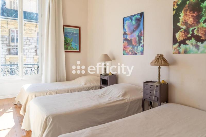 Appartement - 144 m² - 6 pièces