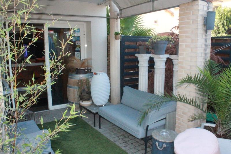 Fonds de commerce - 240 m²