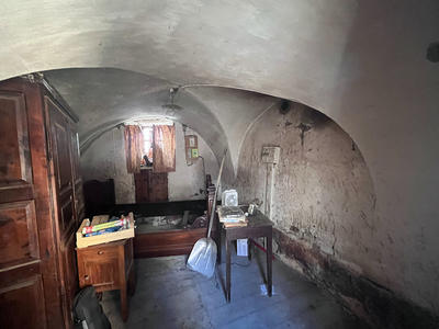 Maison - 370 m² - 6 pièces