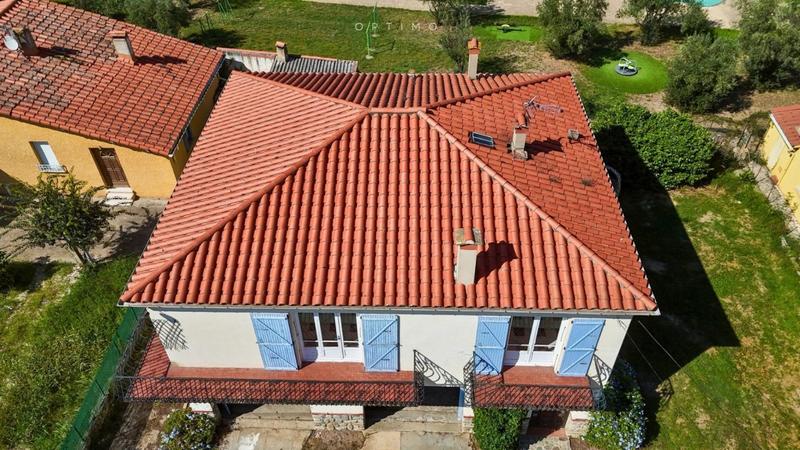 Villa - 220 m² - 5 pièces