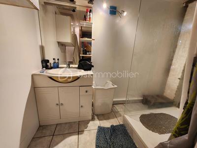 Maison traditionnelle - 157 m² - 6 pièces