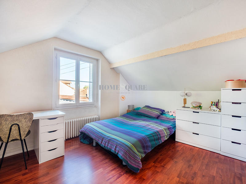 Maison - 142 m² - 6 pièces