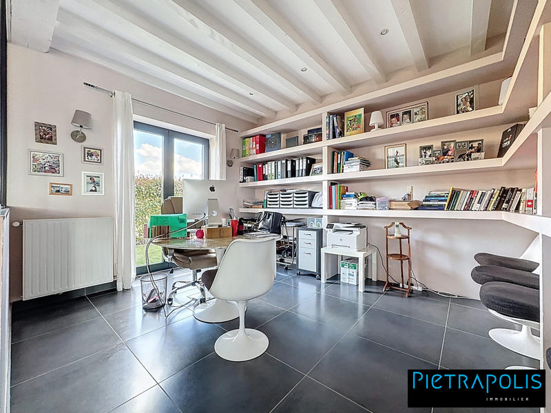 Maison contemporaine - 322 m² - 8 pièces