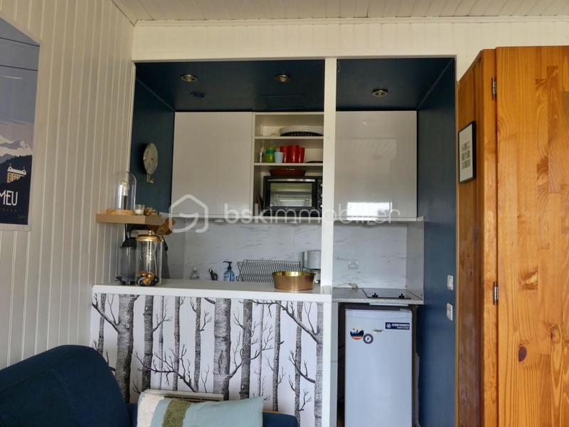 Studio - 25 m² - 1 pièce