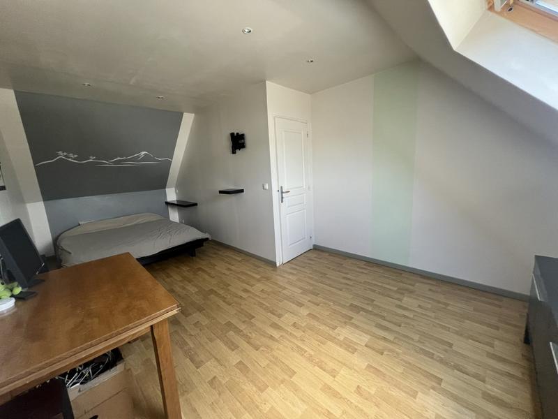 Maison - 180 m² - 7 pièces