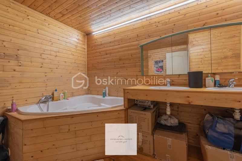 Duplex - 190 m² - 7 pièces