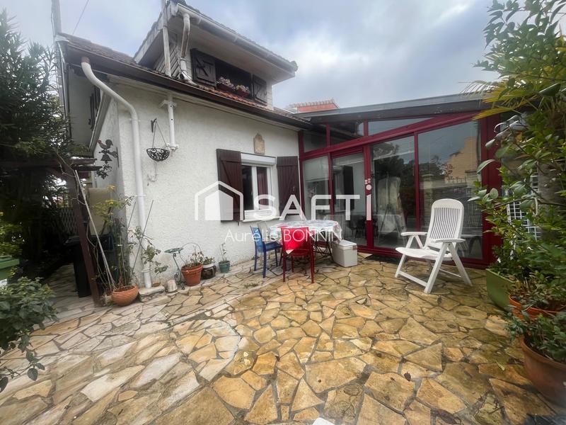 Maison - 80 m² - 4 pièces