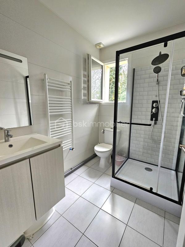 Pavillon - 100 m² - 6 pièces