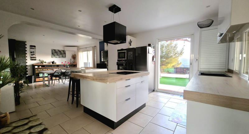 Villa - 175 m² - 5 pièces