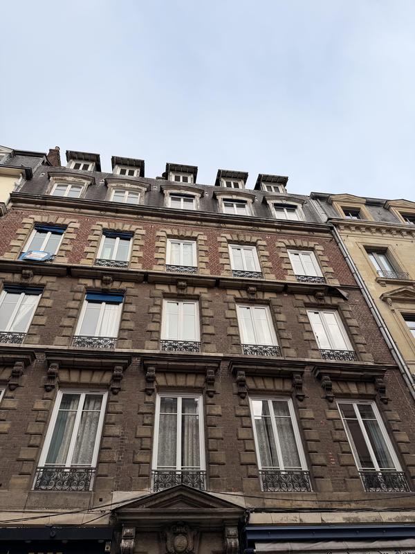 Appartement - 60 m² - 2 pièces