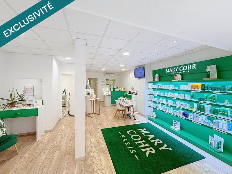 Local commercial - 110 m² - 4 pièces