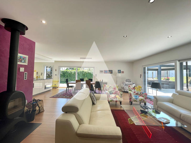 Maison - 188 m² - 5 pièces