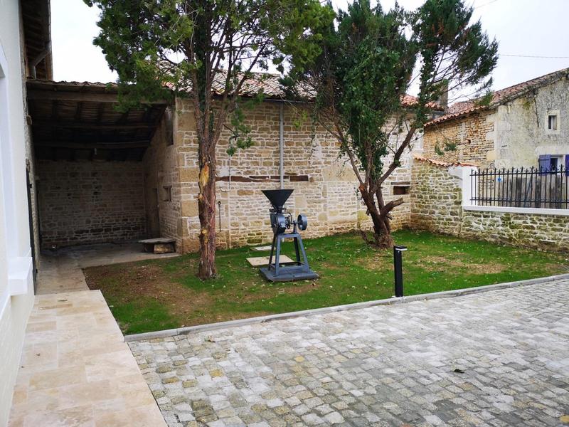 Maison - 175 m² - 6 pièces