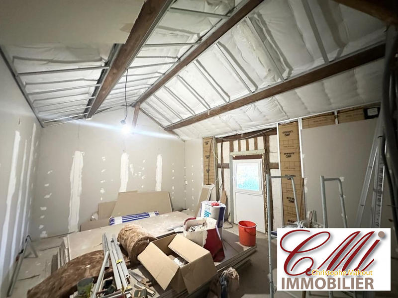 Maison - 180 m² - 5 pièces