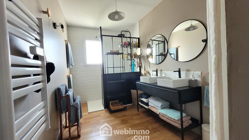 Maison - 115 m² - 5 pièces