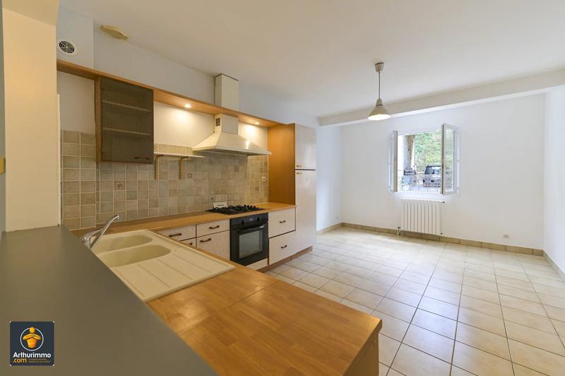 Maison - 175 m² - 6 pièces