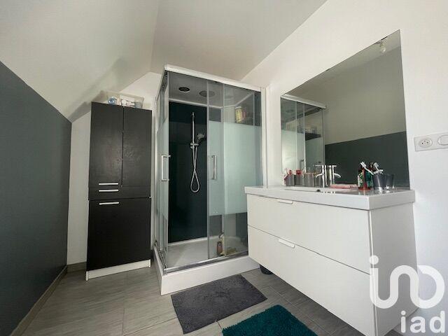 Maison - 102 m² - 6 pièces