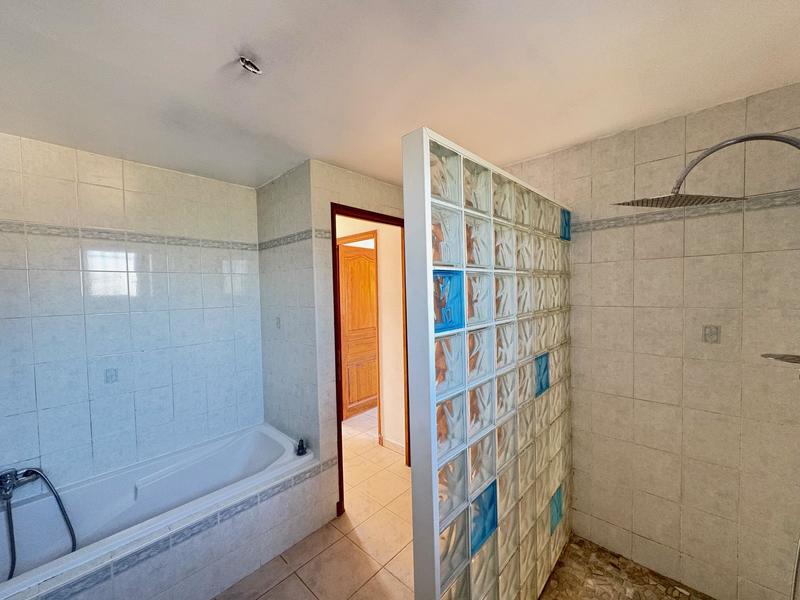 Maison traditionnelle - 140 m² - 5 pièces