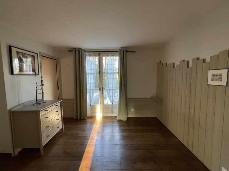 Maison - 216 m² - 7 pièces