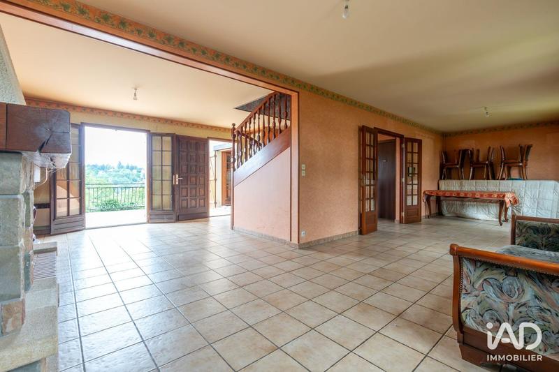 Maison - 136 m² - 4 pièces