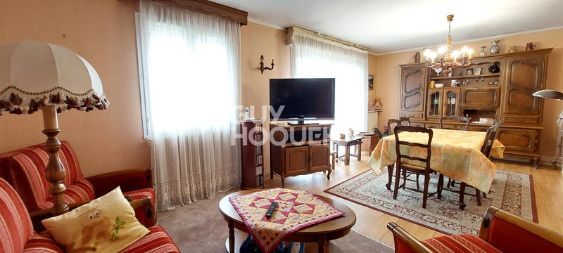 Maison - 84 m² - 5 pièces